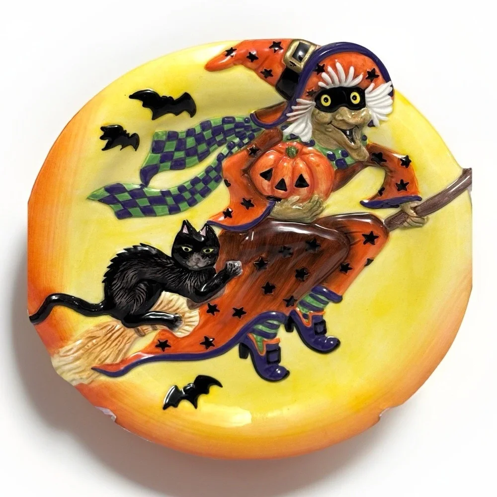 FITZ & FLOYD Witch Hazel CANAPE Plate w/ Wall Hanger Halloween Raised 3D Surface